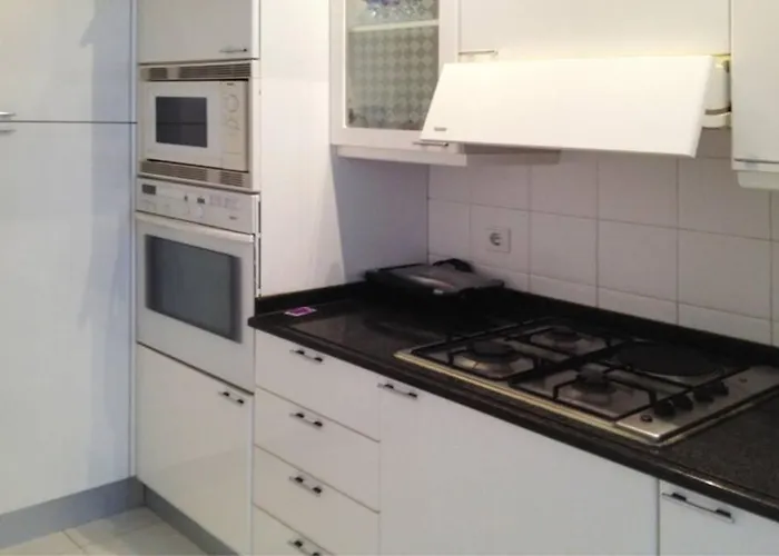 Casa De Da Zezinha * Costa de Caparica