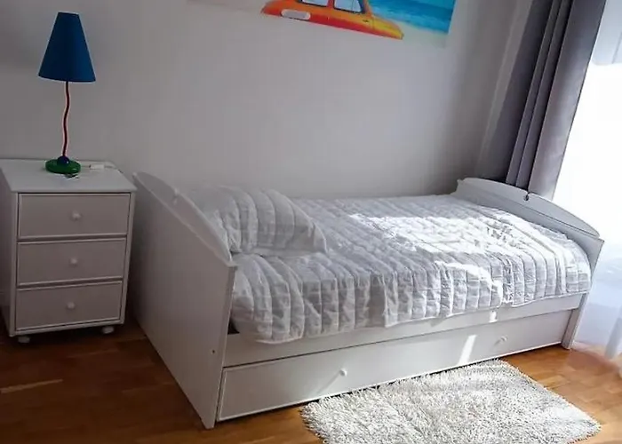 Casa De Da Zezinha * Costa de Caparica